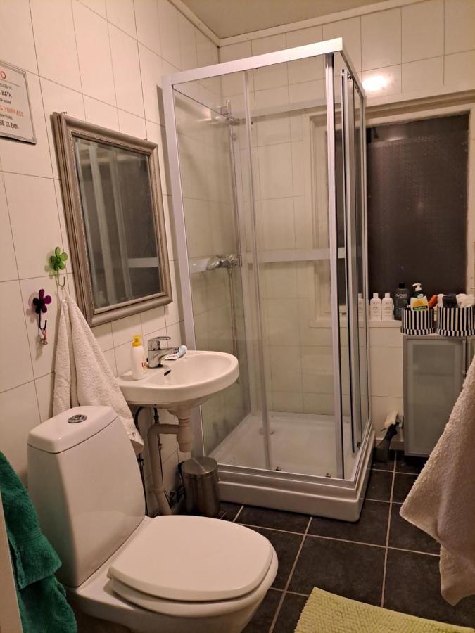 Kule Gule Huset Apartment Svolvaer Ngoại thất bức ảnh