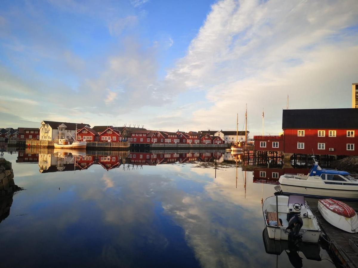 Kule Gule Huset Apartment Svolvaer Ngoại thất bức ảnh