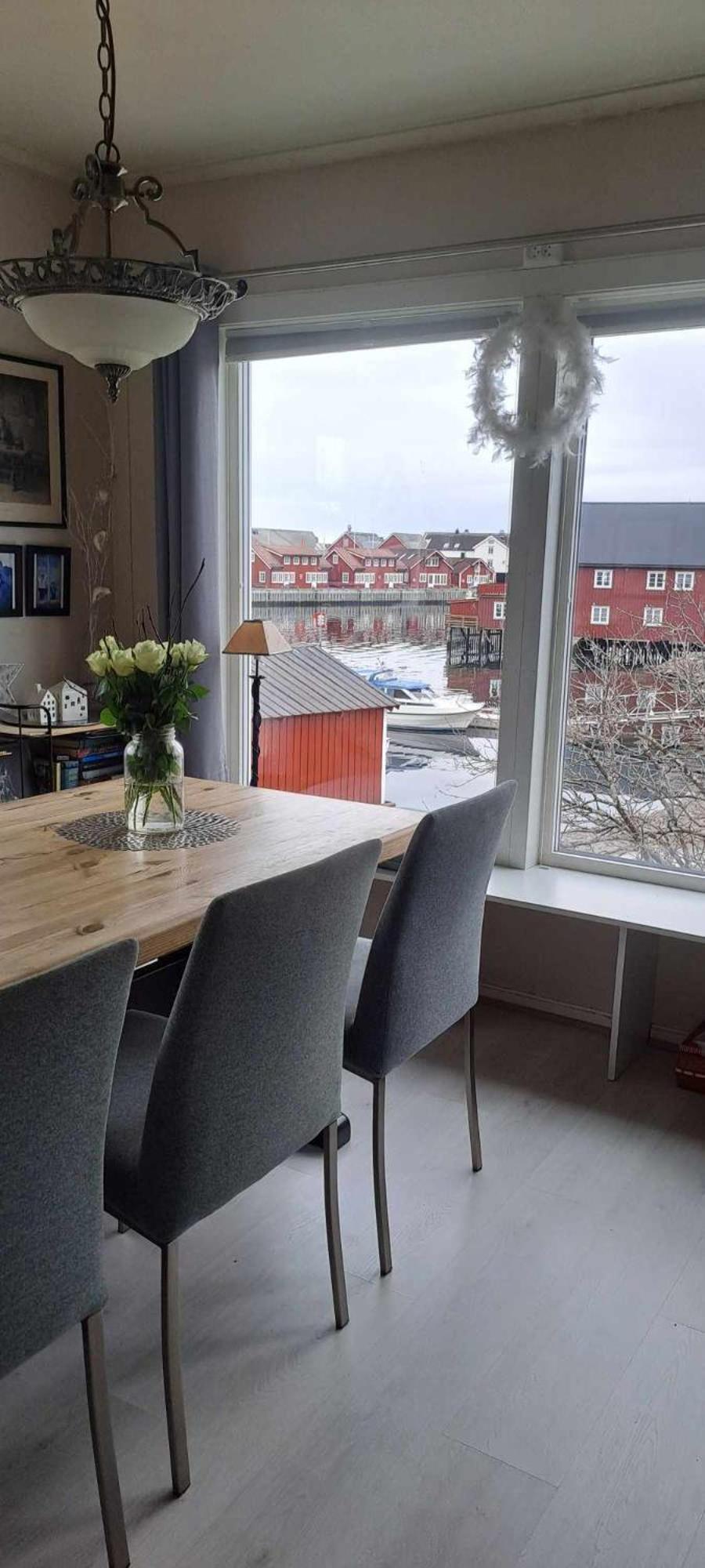 Kule Gule Huset Apartment Svolvaer Ngoại thất bức ảnh